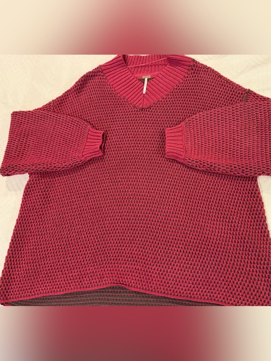 Free People Sweaters - Free People Women's V-Neck Sweater in Red Berry & Brown, Size XS